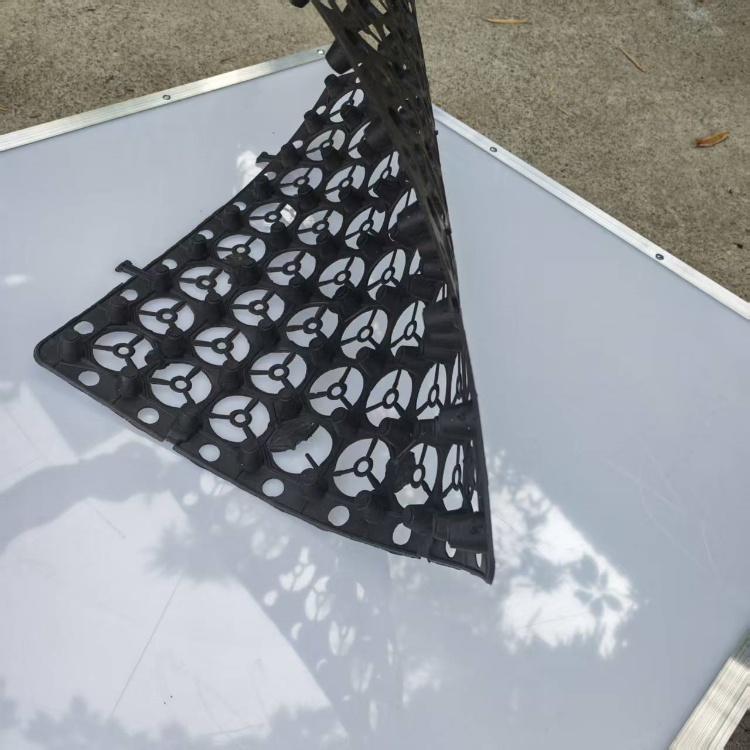 泰安市格塑土工材料有限公司官网